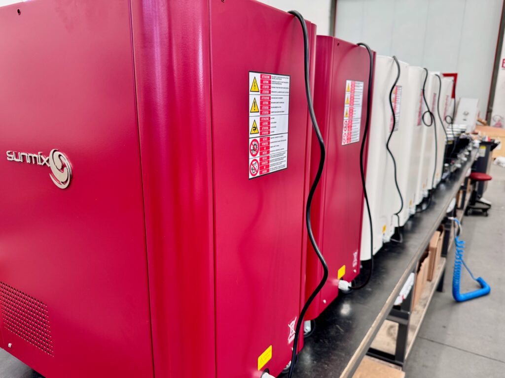 Sunmix Moon Teigabrunder in der Fertigung